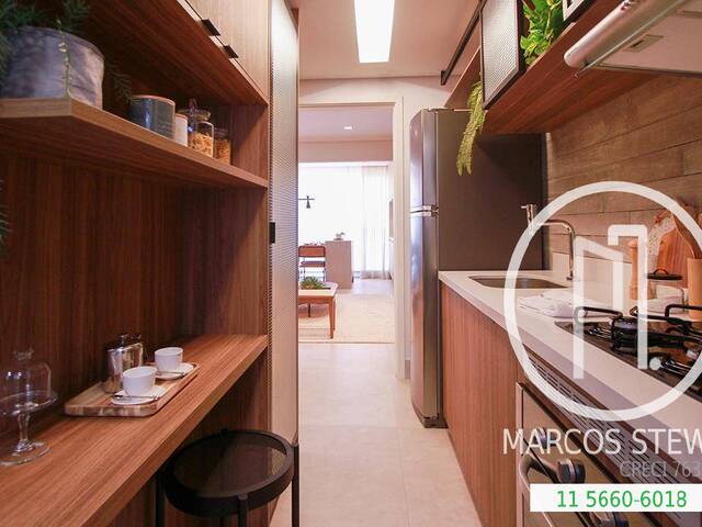 #131GN9B - Apartamento para Comprar em São Paulo - SP