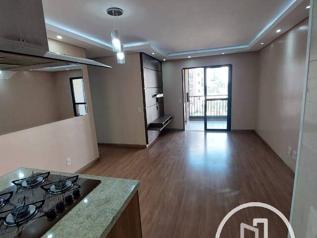 Apartamento para Comprar em São Paulo - 2