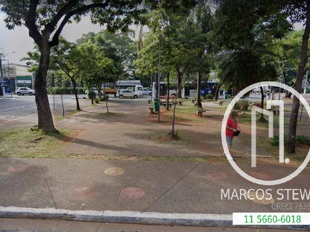 Prédio Comercial para Comprar em São Paulo - 4