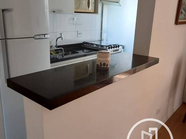 #13S98ML - Apartamento para Comprar em São Paulo - SP