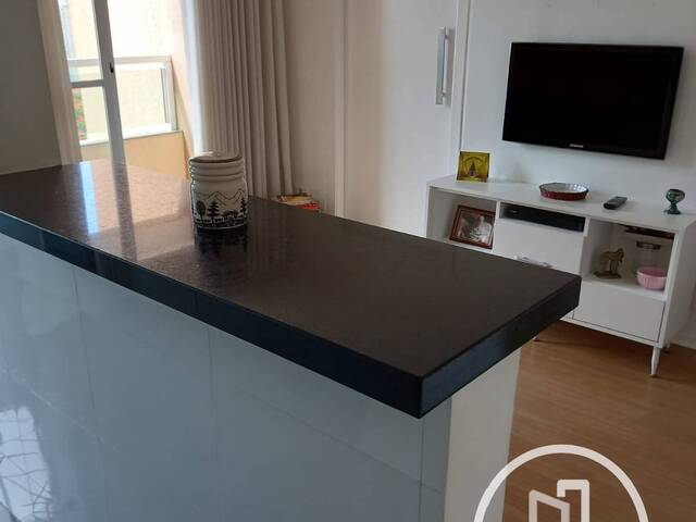 #13S98ML - Apartamento para Comprar em São Paulo - SP
