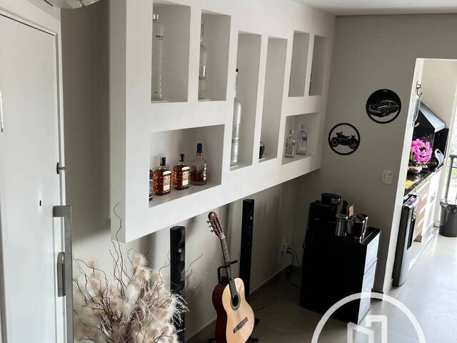 Apartamento para Comprar em São Paulo - 2