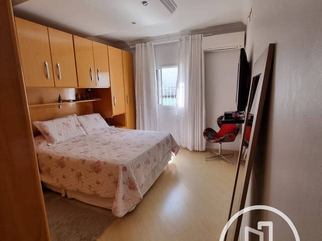 Casa para Comprar em São Paulo - 5