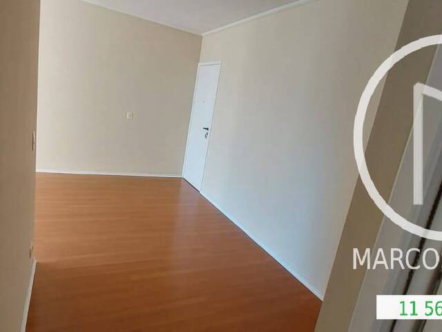 Apartamento para Comprar em São Paulo - 2