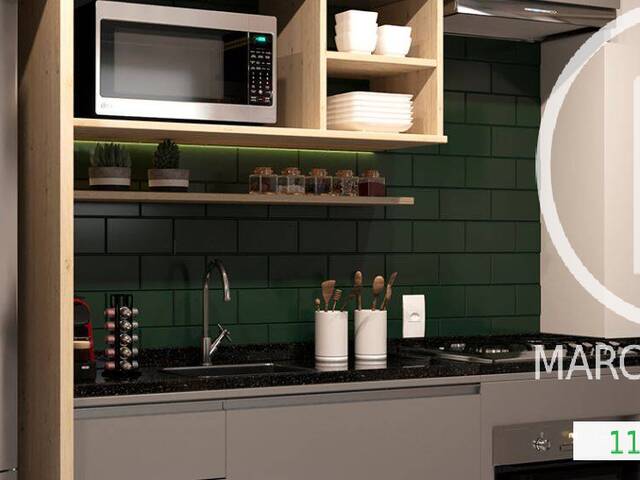 #17L58ML - Apartamento para Comprar em São Paulo - SP
