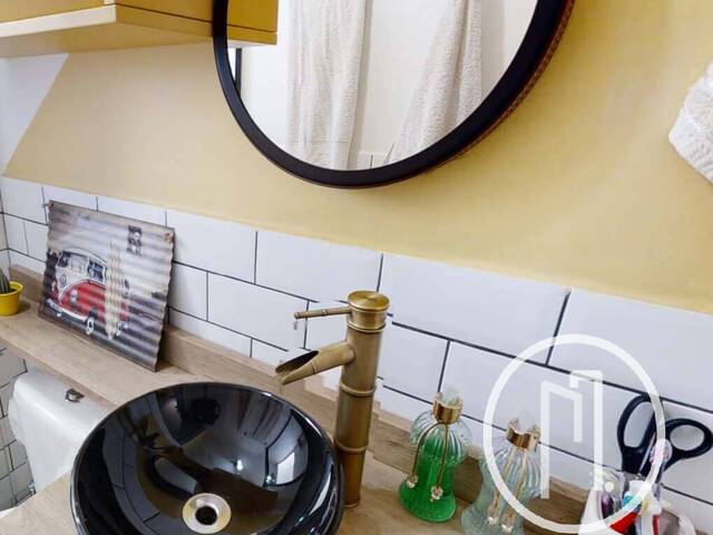 #1RD8N9B - Apartamento para Comprar em São Paulo - SP