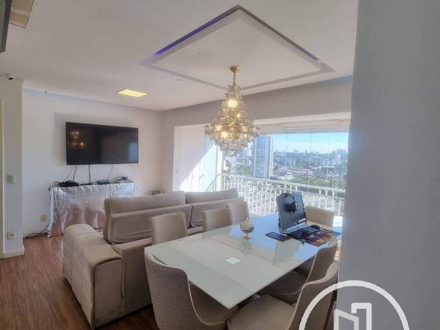 Apartamento para Comprar em São Paulo - 2