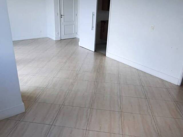 Apartamento para Comprar em São Paulo - 3