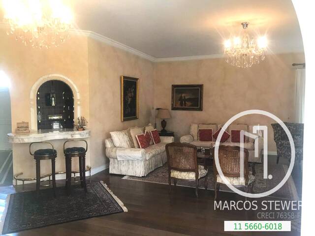 #V6L8ML - Casa para Comprar em São Paulo - SP