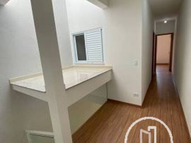 Casa para Comprar em São Paulo - 4