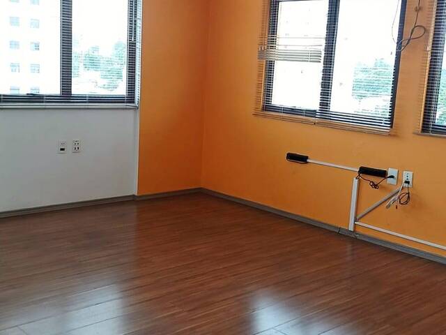 #1PL98ML - Sala Comercial para Comprar em São Paulo - SP