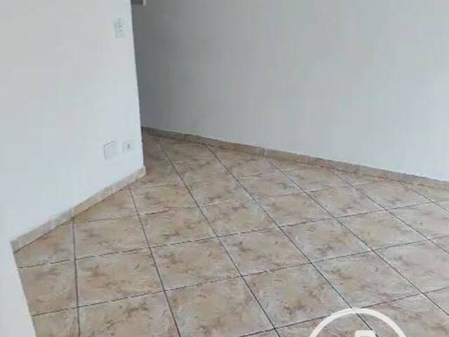 Apartamento para Comprar em São Paulo - 2