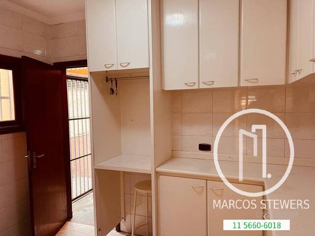Casa para Comprar em São Paulo - 4