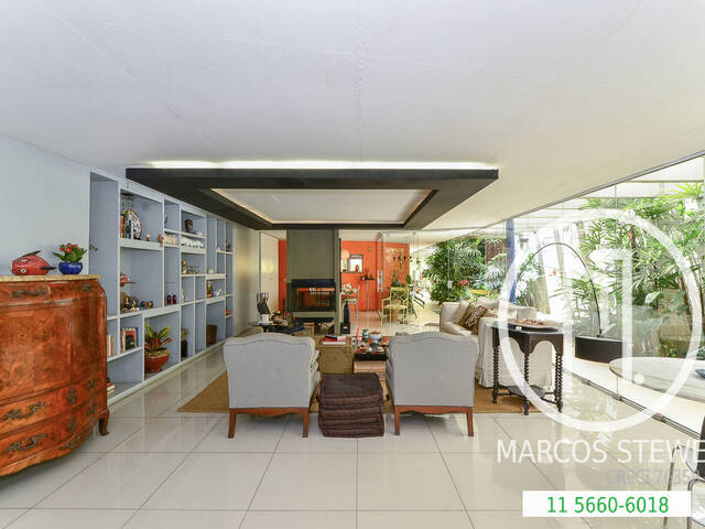 #9QH8ML - Casa para Comprar em São Paulo - SP