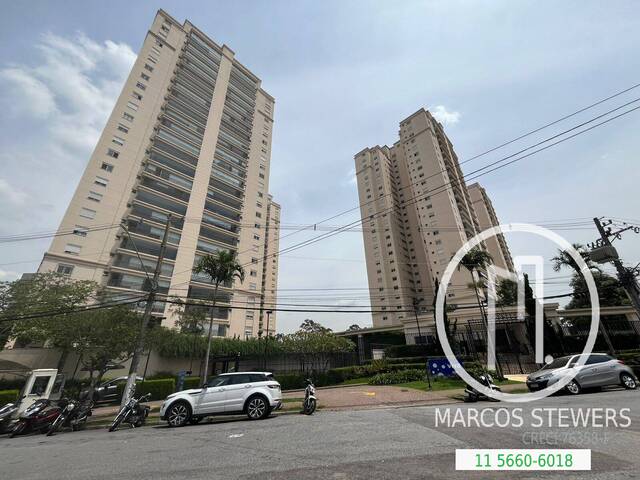 #1GKSN9B - Apartamento para Comprar em São Paulo - SP