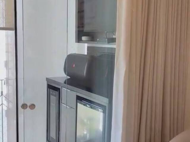 #14J6N9B - Apartamento para Comprar em São Paulo - SP