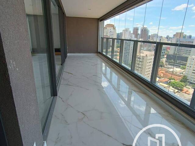Apartamento para Comprar em São Paulo - 2