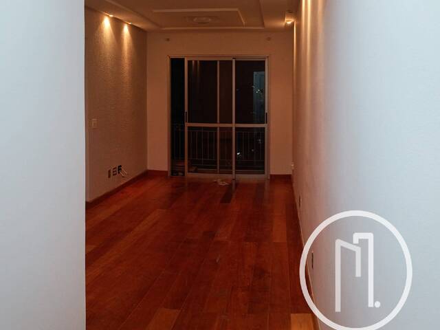 Apartamento para Comprar em São Paulo - 2
