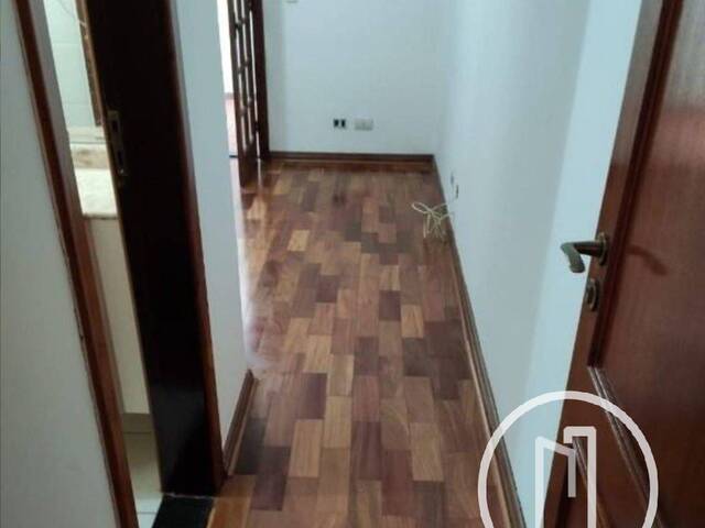 Casa para Comprar em São Paulo - 4