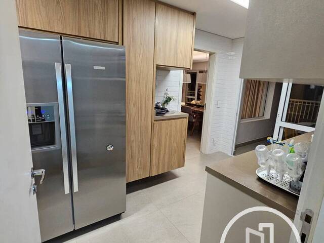 #1FAIN9B - Apartamento para Comprar em São Paulo - SP
