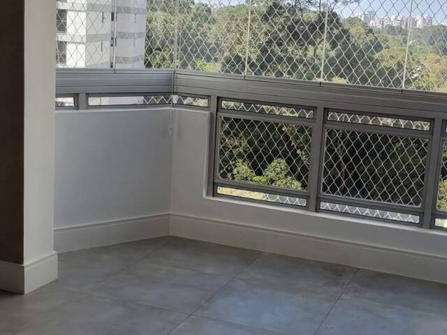 #RTR8ML - Apartamento para Comprar em São Paulo - SP
