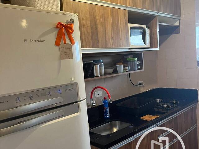 #11VP8ML - Apartamento para Comprar em São Paulo - SP