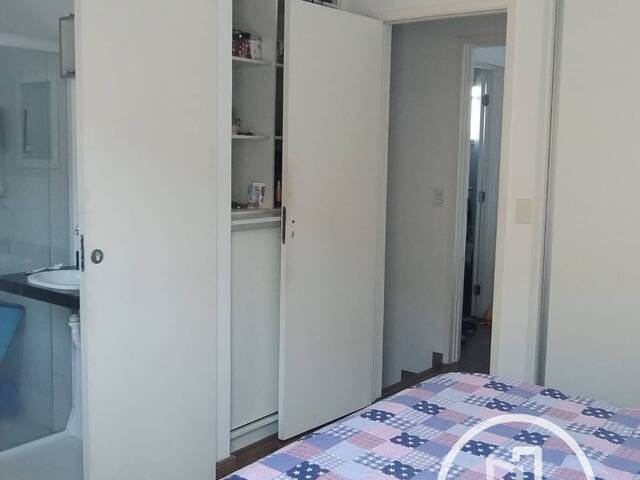 Casa para Comprar em São Paulo - 4