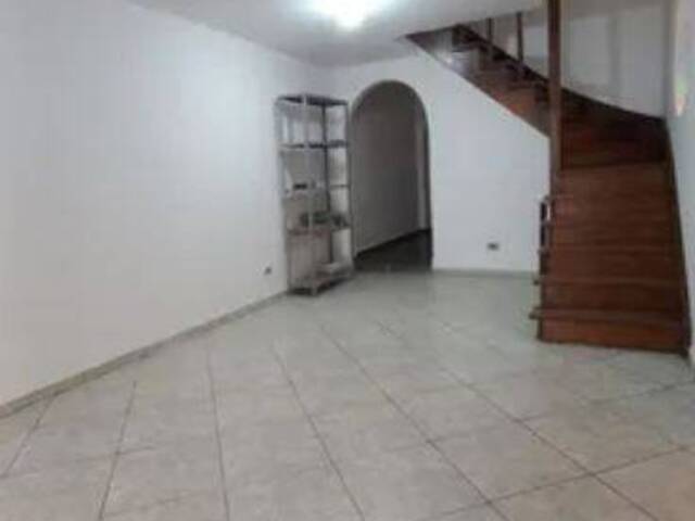 Casa para Comprar em São Paulo - 4