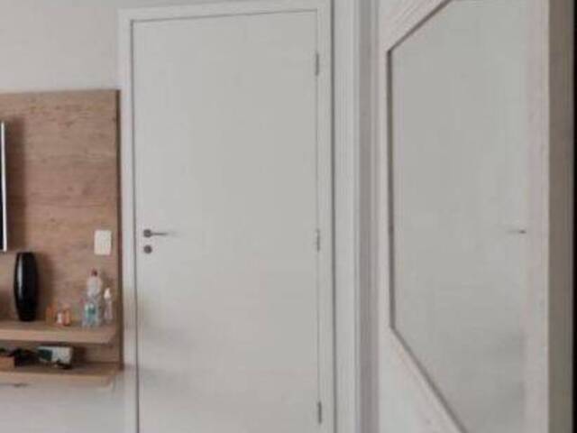 Apartamento para Comprar em São Paulo - 2