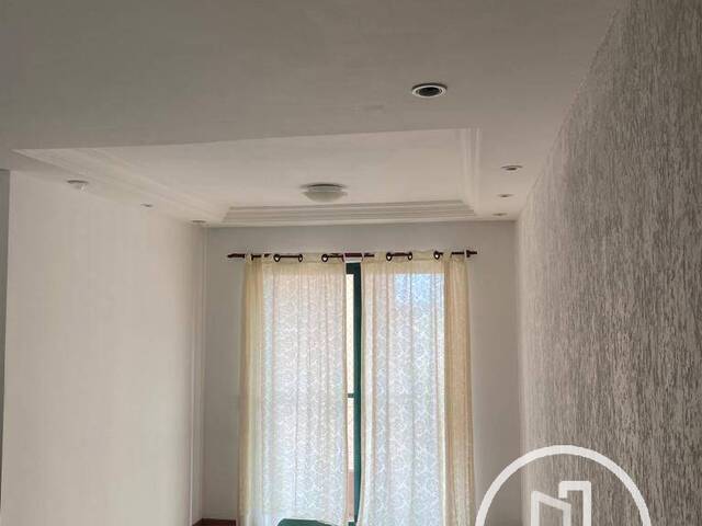 Apartamento para Comprar em São Paulo - 2