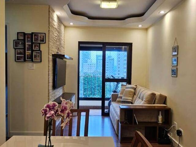Apartamento para Comprar em São Paulo - 2
