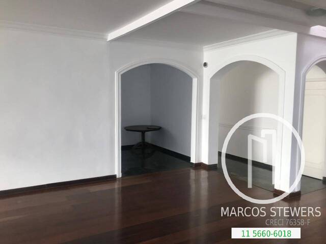 Casa para Comprar em São Paulo - 4
