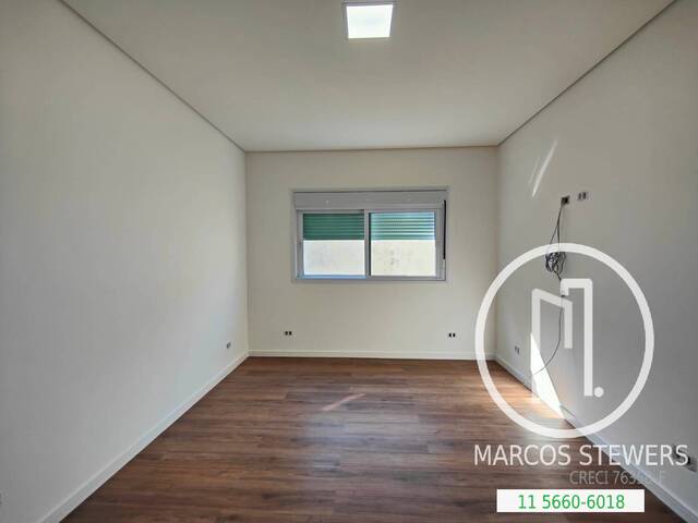 Casa para Comprar em São Paulo - 5