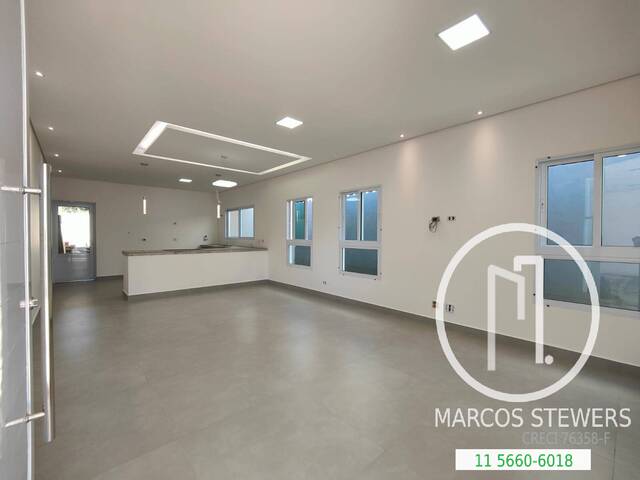 Casa para Comprar em São Paulo - 4