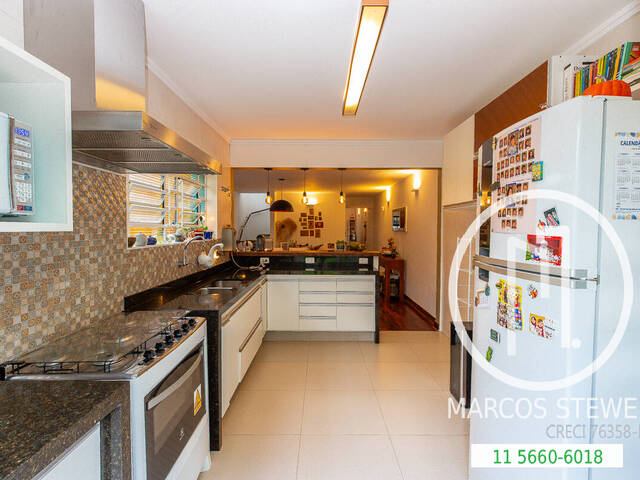 #23CN9B - Casa para Comprar em São Paulo - SP - 2
