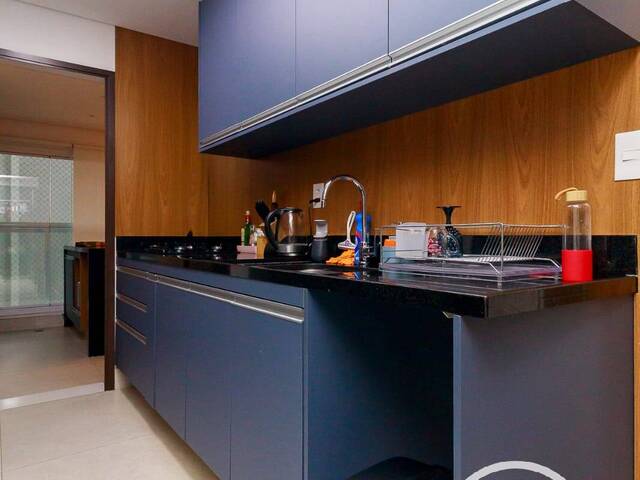 Apartamento para Comprar em São Paulo - 2