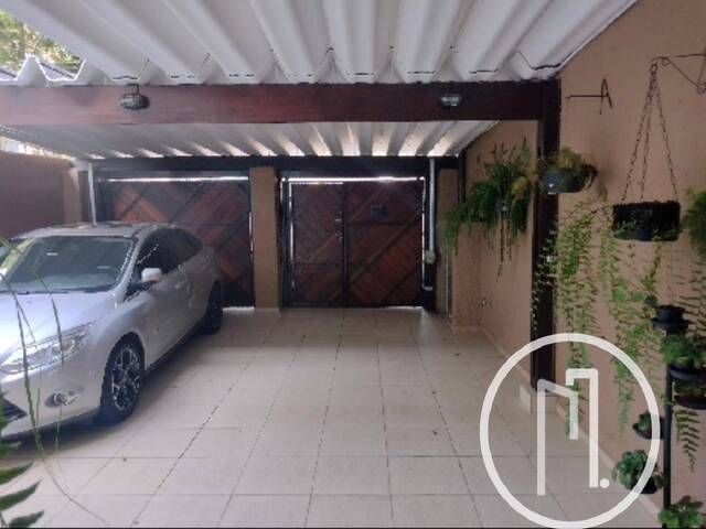 Casa para Comprar em São Paulo - 2