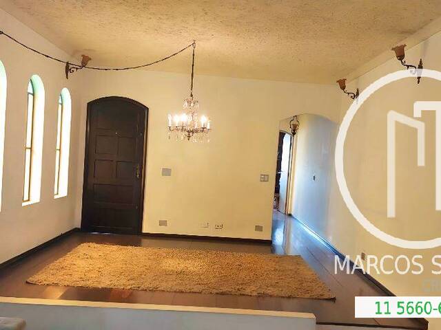 #17ECN9B - Casa para Comprar em São Paulo - SP