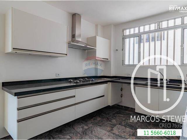 Apartamento para Comprar em São Paulo - 2