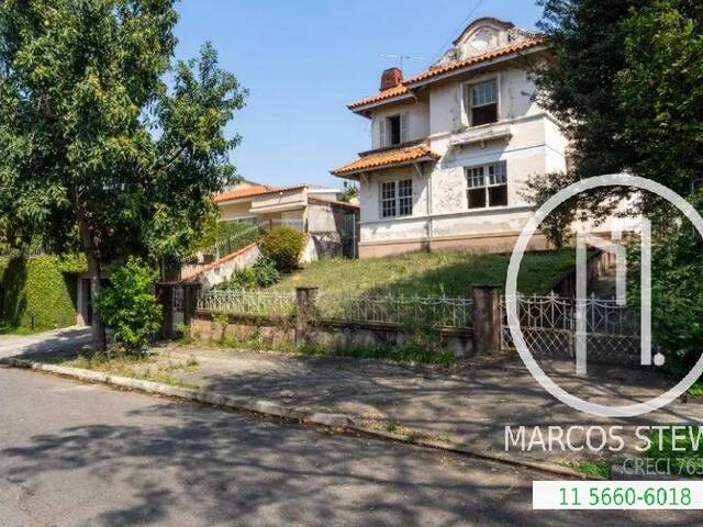#18A4N9B - Casa para Comprar em São Paulo - SP