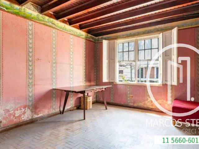 #18A4N9B - Casa para Comprar em São Paulo - SP