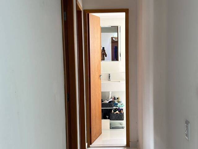 #177N8ML - Apartamento para Comprar em São Paulo - SP