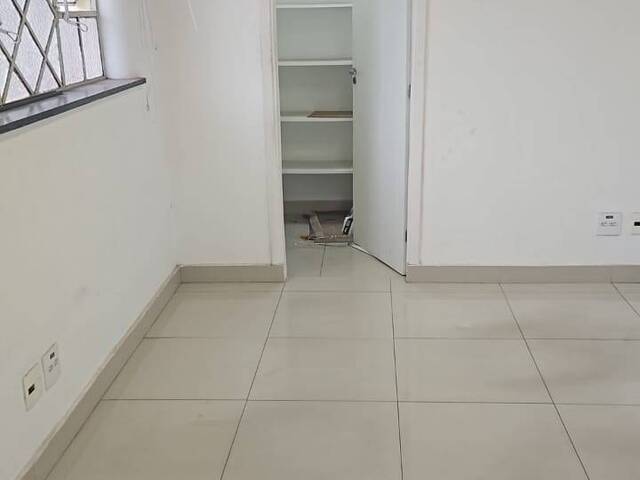Casa para Comprar em São Paulo - 4