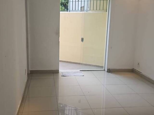 Casa para Comprar em São Paulo - 5