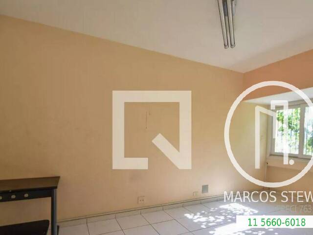 Casa para Comprar em São Paulo - 4
