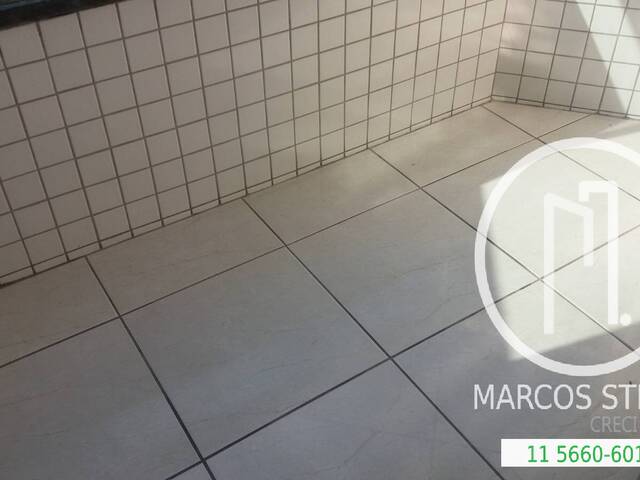 Apartamento para Comprar em Praia Grande - 4