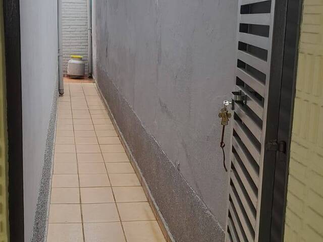 Casa para Comprar em São Paulo - 5