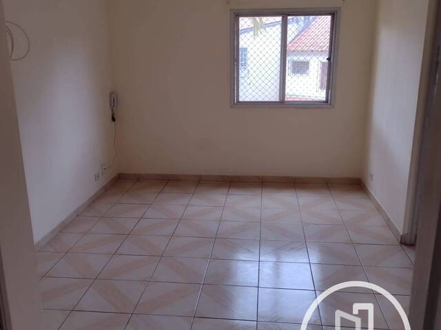 #AQ6N9B - Apartamento para Comprar em São Paulo - SP