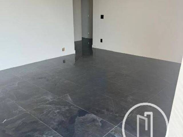 Apartamento para Comprar em São Paulo - 4