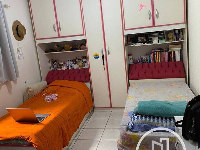 Casa para Comprar em São Paulo - 4